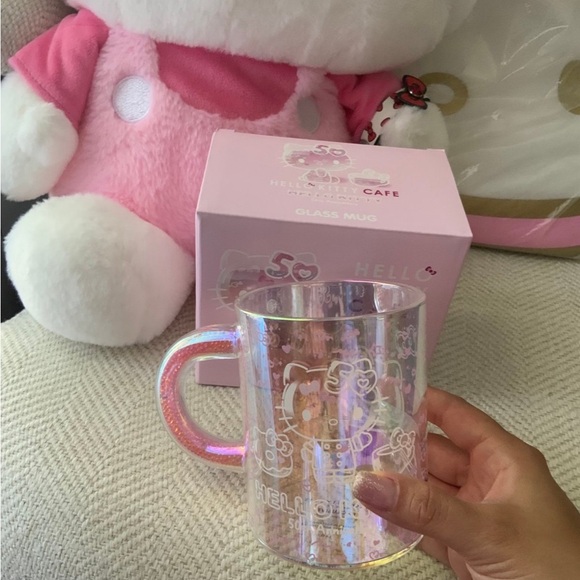 Hello kitty mug 50th anniversary special edition - Picture 7 of 7